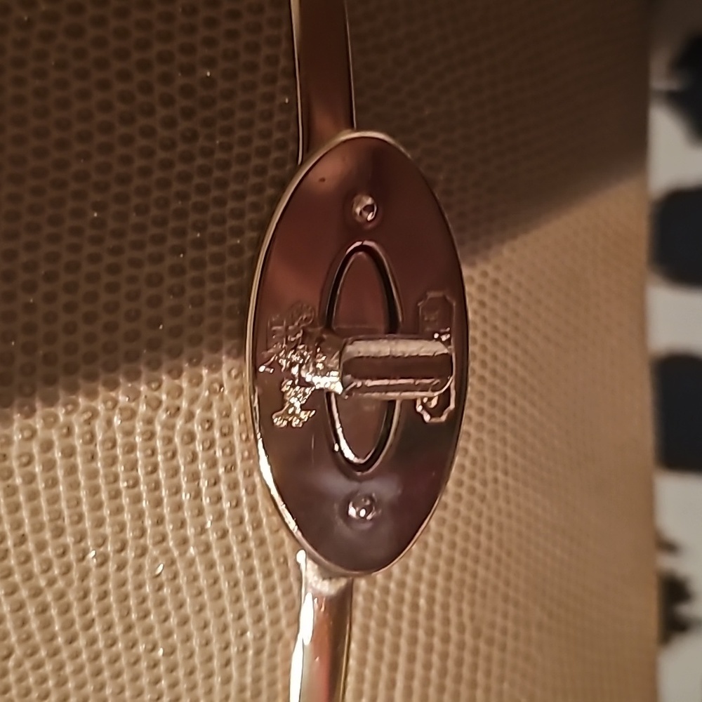 Coach Purse - Picture 6 of 13